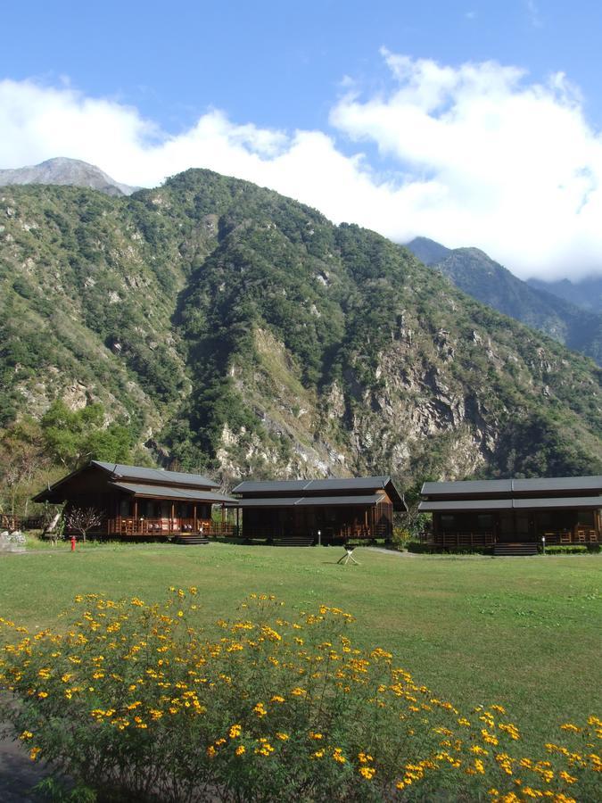 Taroko Village Hotel Fushi Екстер'єр фото