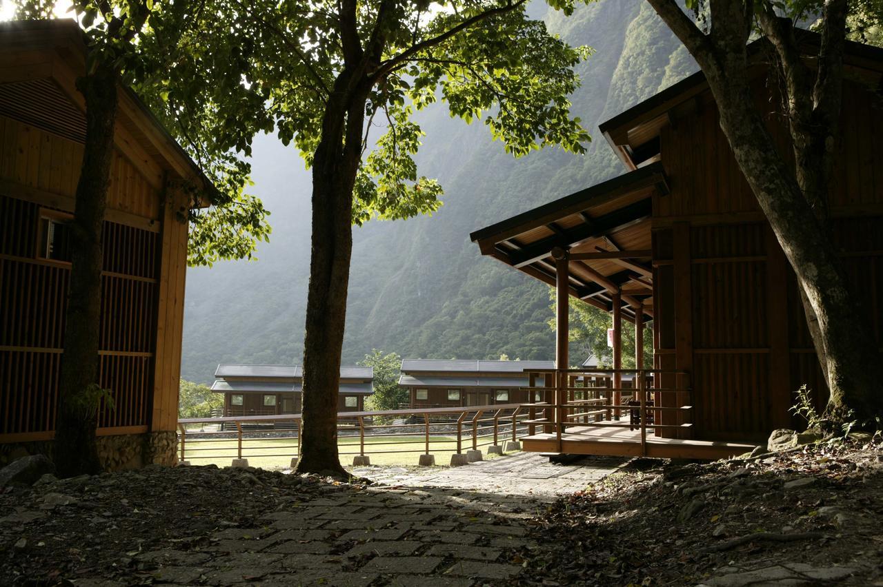 Taroko Village Hotel Fushi Екстер'єр фото