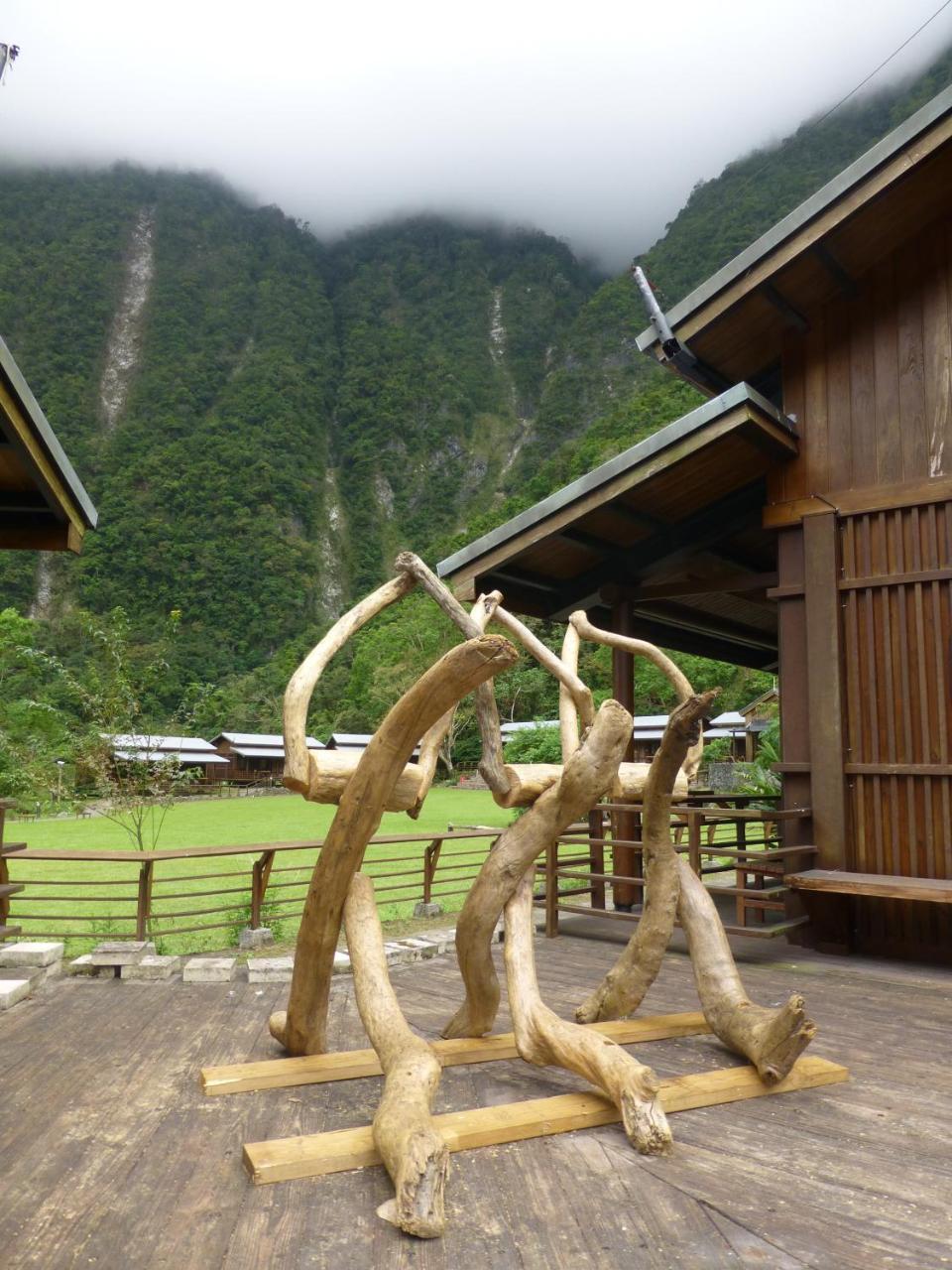 Taroko Village Hotel Fushi Екстер'єр фото