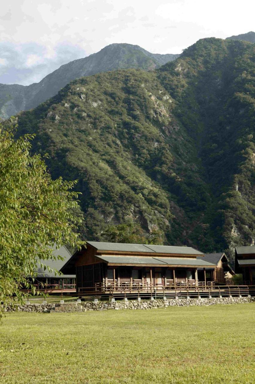 Taroko Village Hotel Fushi Екстер'єр фото