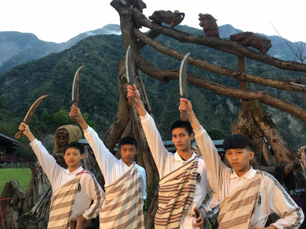 Taroko Village Hotel Fushi Екстер'єр фото