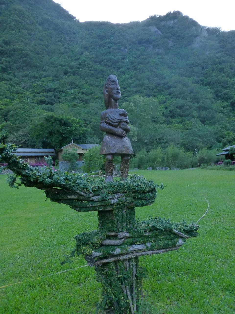 Taroko Village Hotel Fushi Екстер'єр фото